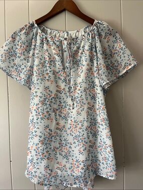 Women’s White Floral Peasant Top with Blue and Peach Accent